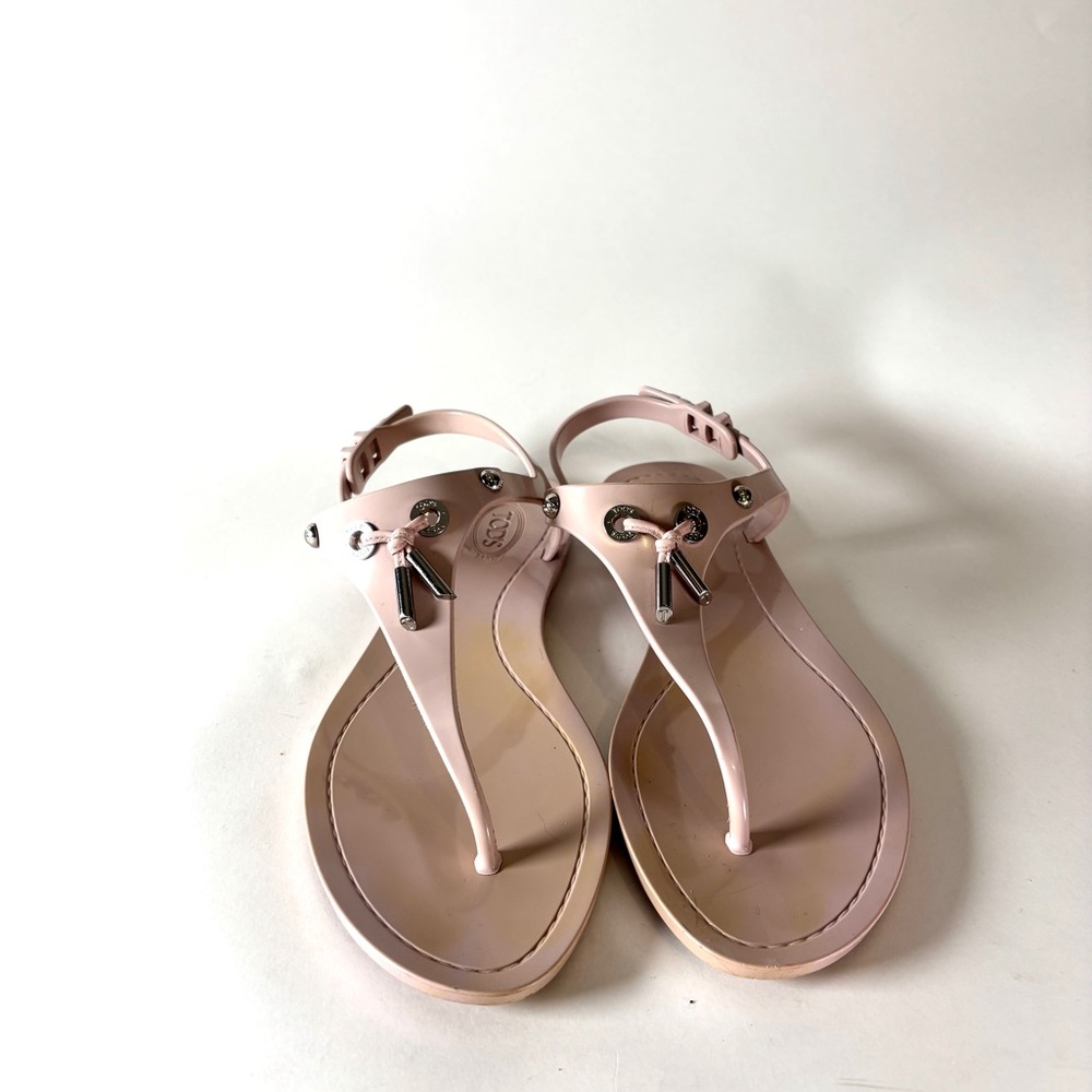 Vintage Tod’s Nude Thong Sandals size 38